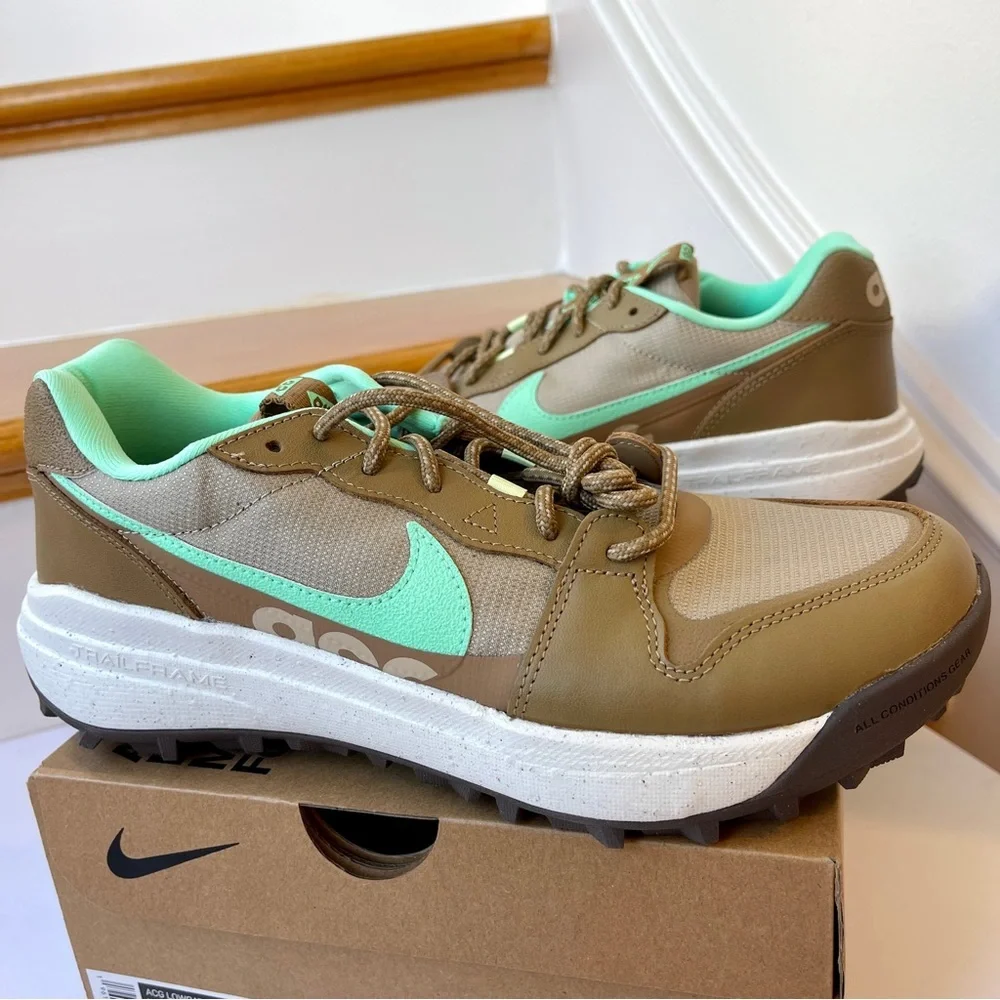 NWT Nike ACG Lowcate Athletic Trail Shoes Unisex Green / Brown - Picture 3 of 13